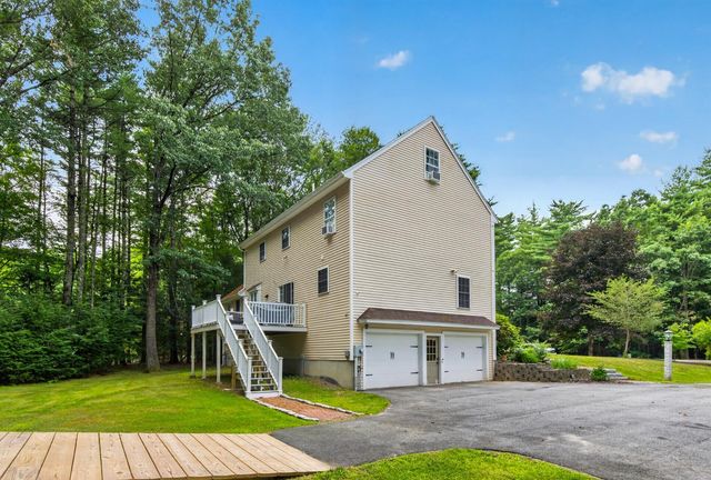 2 Chapman Way, Exeter, NH 03833