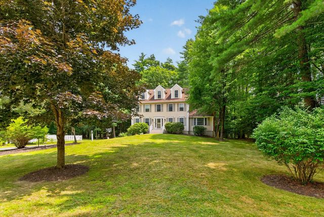 2 Chapman Way, Exeter, NH 03833