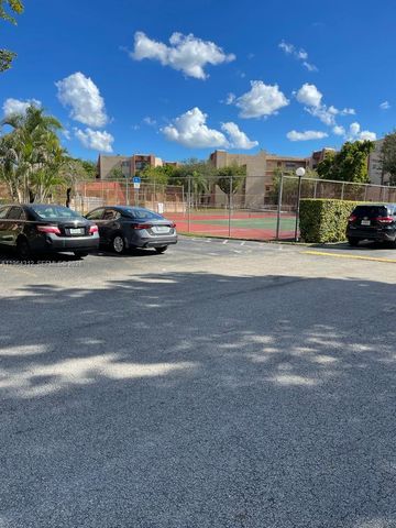 13701 Kendale Lakes Cir B-211, Miami, FL 33183