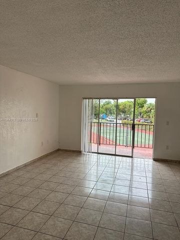 13701 Kendale Lakes Cir B-211, Miami, FL 33183