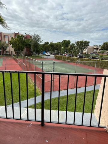 13701 Kendale Lakes Cir B-211, Miami, FL 33183