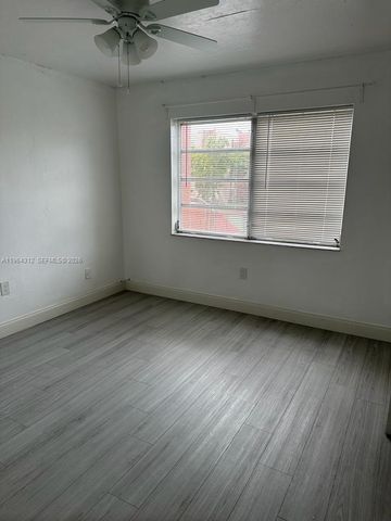 13701 Kendale Lakes Cir B-211, Miami, FL 33183