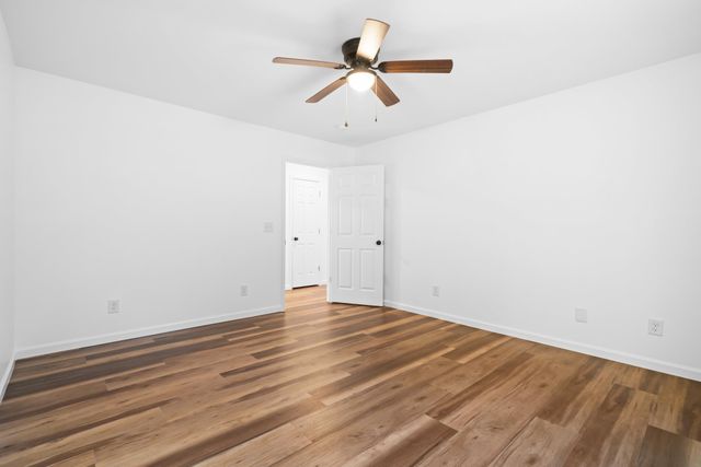 827 Bridges Road, Tunnel Hill, GA 30755