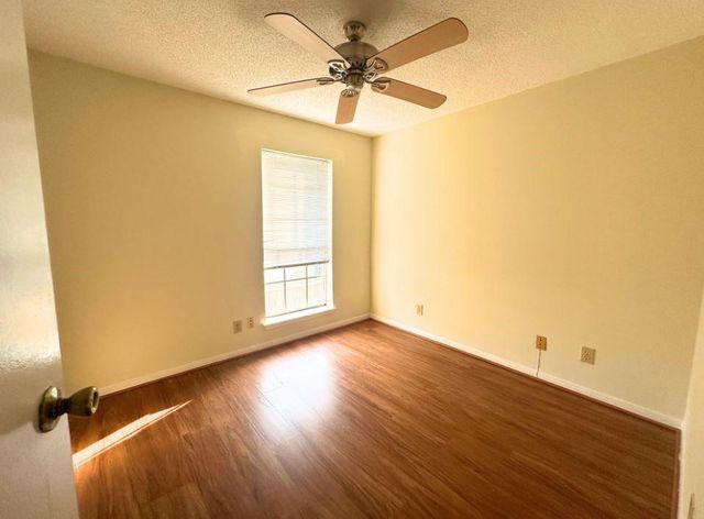 7575 Cambridge Street 1902, Houston, TX 77054