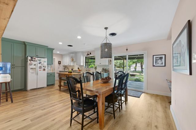 700 Barbara Street, Tomball, TX 77375