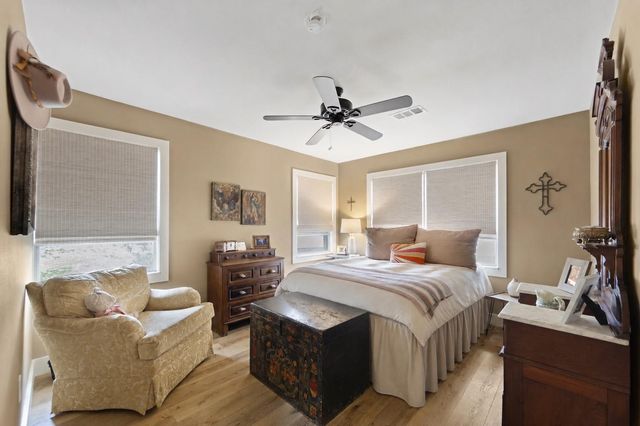 700 Barbara Street, Tomball, TX 77375