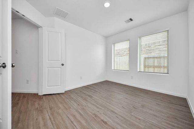 2111 Hyde Acres Street, League City, TX 77573