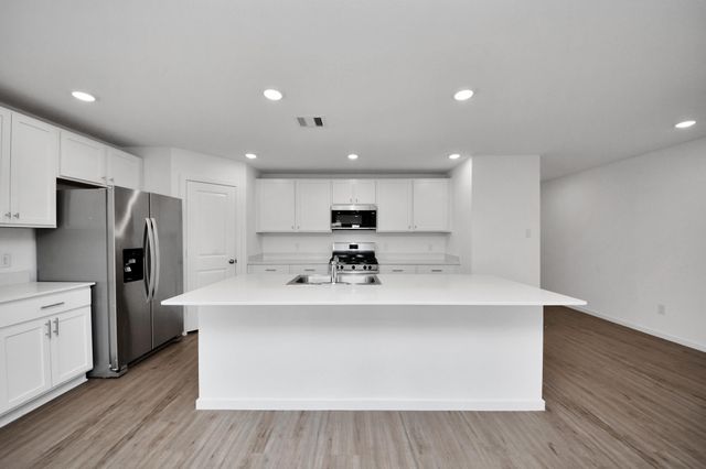 2111 Hyde Acres Street, League City, TX 77573