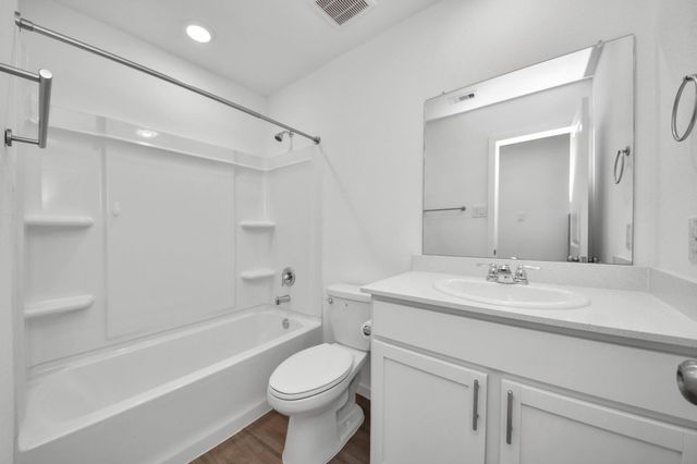 2111 Hyde Acres Street, League City, TX 77573