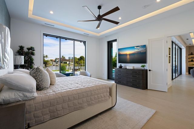 11288 W Teach Road, Palm Beach Gardens, FL 33410