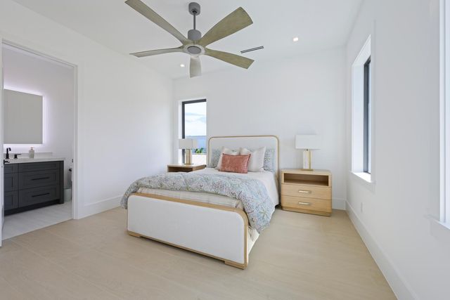 11288 W Teach Road, Palm Beach Gardens, FL 33410