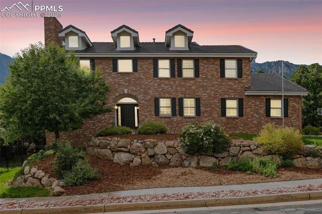 4930 Langdale Way, Colorado Springs, CO 80906