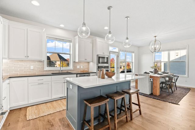 16547 Draft Horse Boulevard, Lakeville, MN 55044