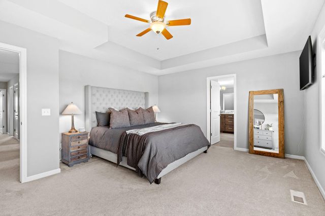 16547 Draft Horse Boulevard, Lakeville, MN 55044