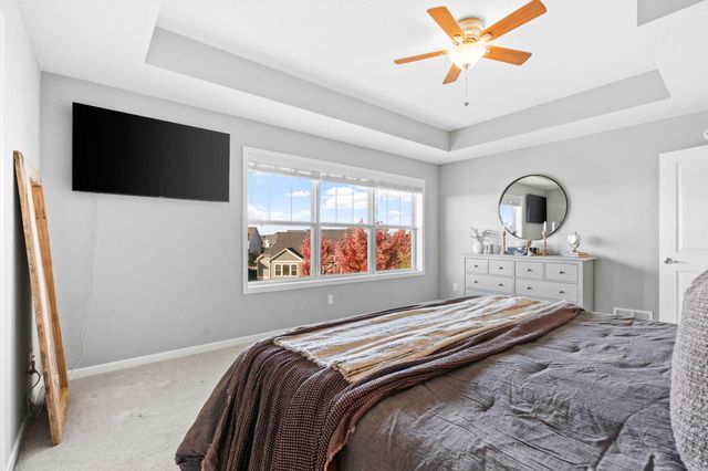 16547 Draft Horse Boulevard, Lakeville, MN 55044