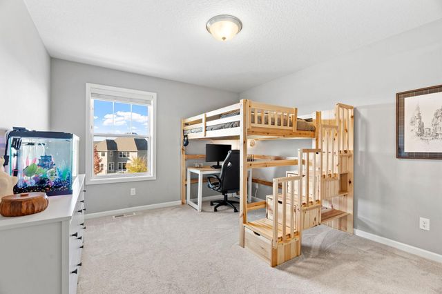 16547 Draft Horse Boulevard, Lakeville, MN 55044