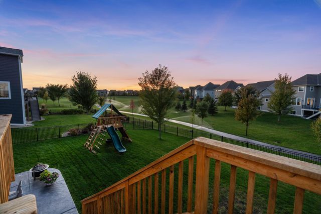 16547 Draft Horse Boulevard, Lakeville, MN 55044