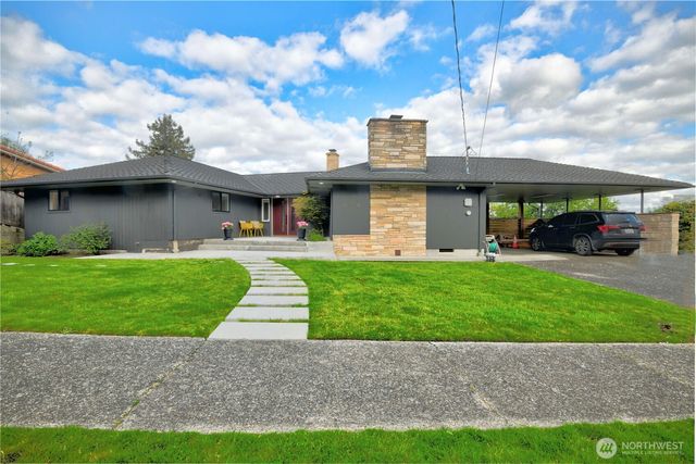 6116 Oakhurst RD S, Seattle, WA 98118