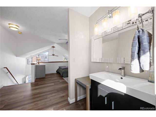 20 S Nome St C, Aurora, CO 80012