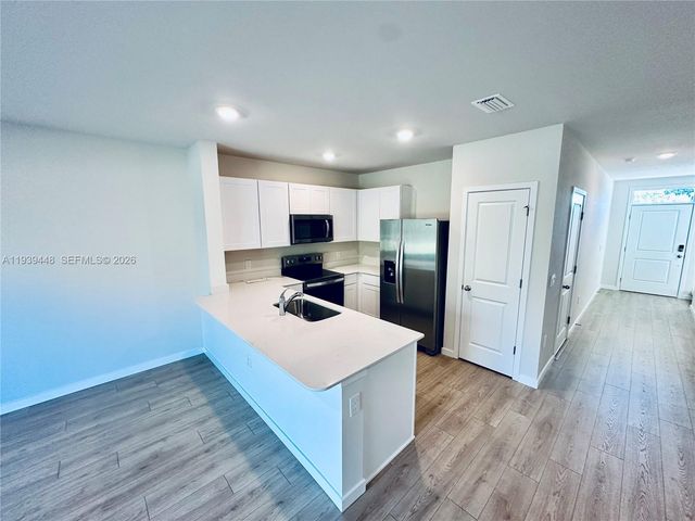 8459 Everly Preserve Dr, Lehigh Acres, FL 33971