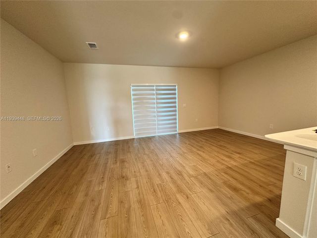 8459 Everly Preserve Dr, Lehigh Acres, FL 33971