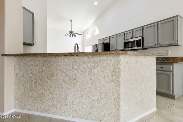 9117 E DIAMOND Drive, Sun Lakes, AZ 85248