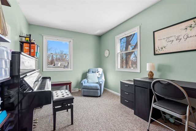 2510 Springmont Avenue, Kalamazoo, MI 49008