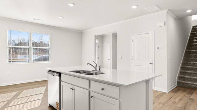65 King Village, Braselton, GA 30517