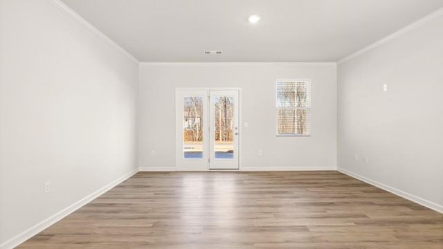 65 King Village, Braselton, GA 30517