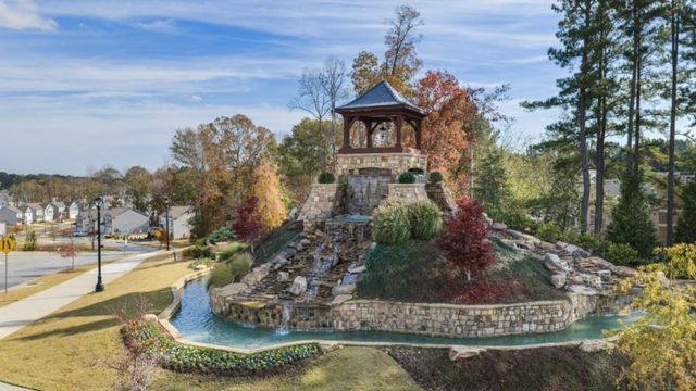 65 King Village, Braselton, GA 30517