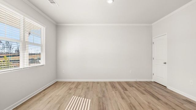 65 King Village, Braselton, GA 30517