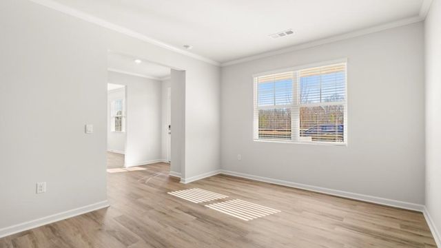 65 King Village, Braselton, GA 30517
