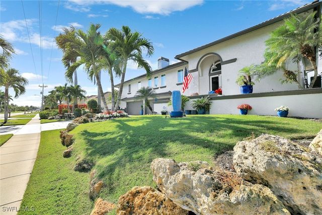 610 Partridge CT, Marco Island, FL 34145