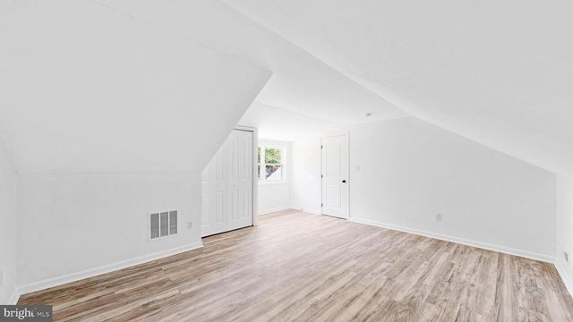 10 NEWARK CIR, Dover, DE 19904
