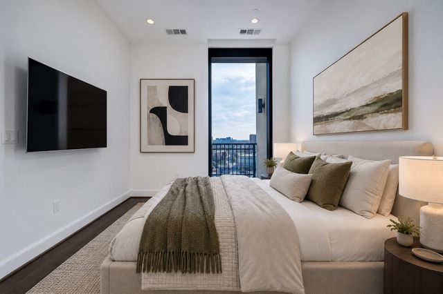 1211 Caroline Street 1604, Houston, TX 77002