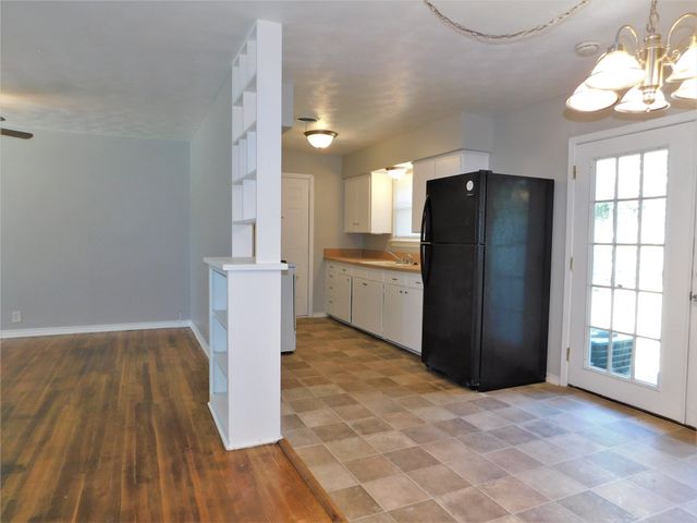 929 Manhattan Drive, Denton, TX 76209