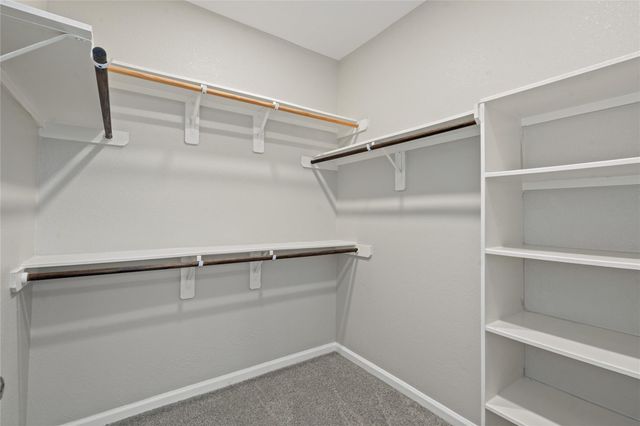 10015 S Redfish Drive, Hitchcock, TX 77563