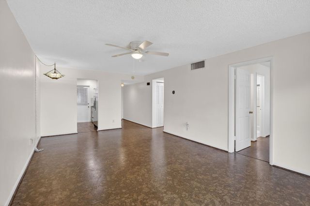 2491 SW 82nd Avenue 108, Davie, FL 33324