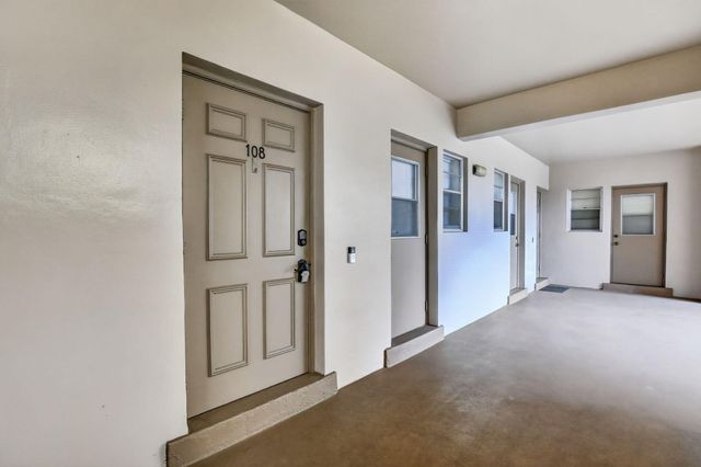 2491 SW 82nd Avenue 108, Davie, FL 33324