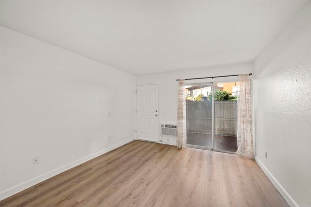 7717 Margerum Avenue 124, San Diego, CA 92120