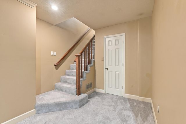 102 Dogwood Circle, Richmond, KY 40475