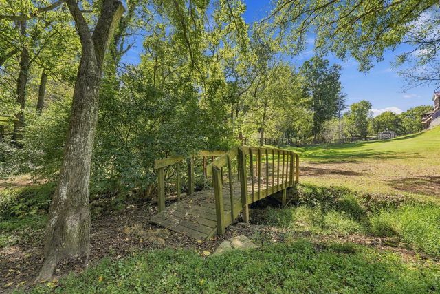 102 Dogwood Circle, Richmond, KY 40475