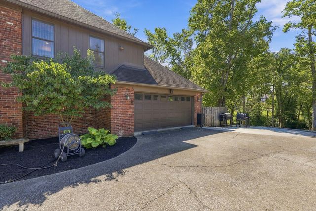 102 Dogwood Circle, Richmond, KY 40475