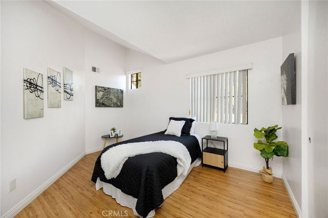 7330 Quill 56, Downey, CA 90242