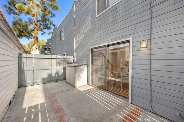 7330 Quill 56, Downey, CA 90242