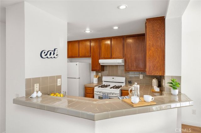 7330 Quill 56, Downey, CA 90242