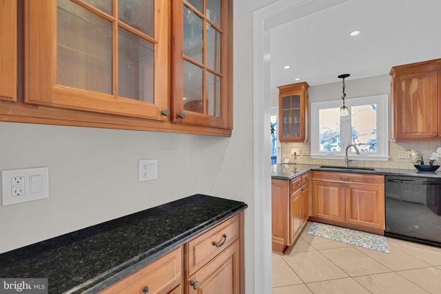 7239 DEVEREUX CT, Alexandria, VA 22315