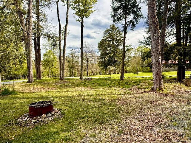 23 Woodland Way, Smallwood, NY 12778