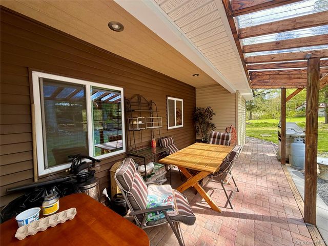 23 Woodland Way, Smallwood, NY 12778