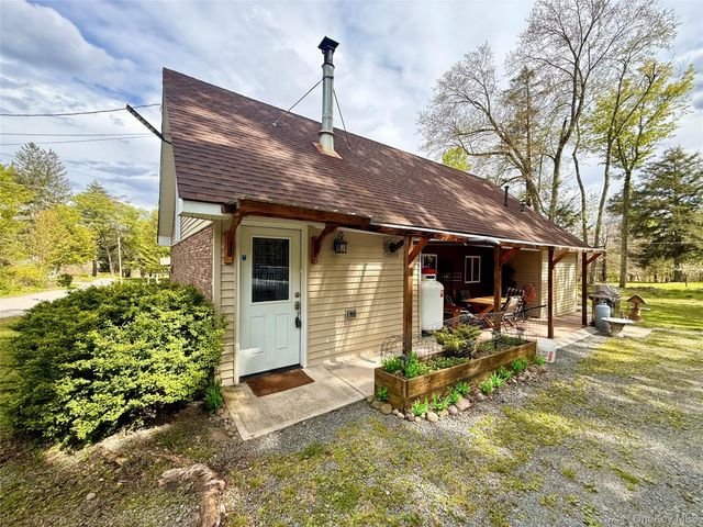 23 Woodland Way, Smallwood, NY 12778